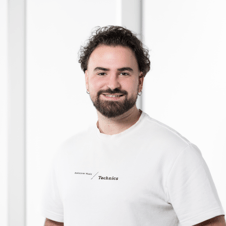 Picture of Luis Rodríguez