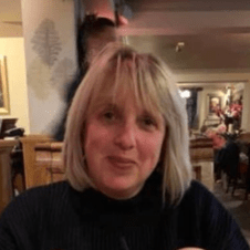 Picture of Lynne cutts