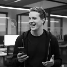 Picture of Morris Simons