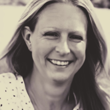 Picture of Carolyn Bill