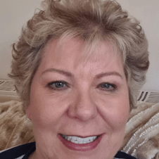 Picture of Lee-Ann Mitchell