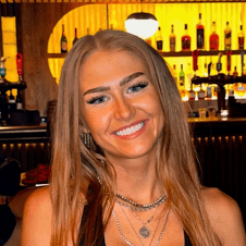 Picture of Ella Clowes