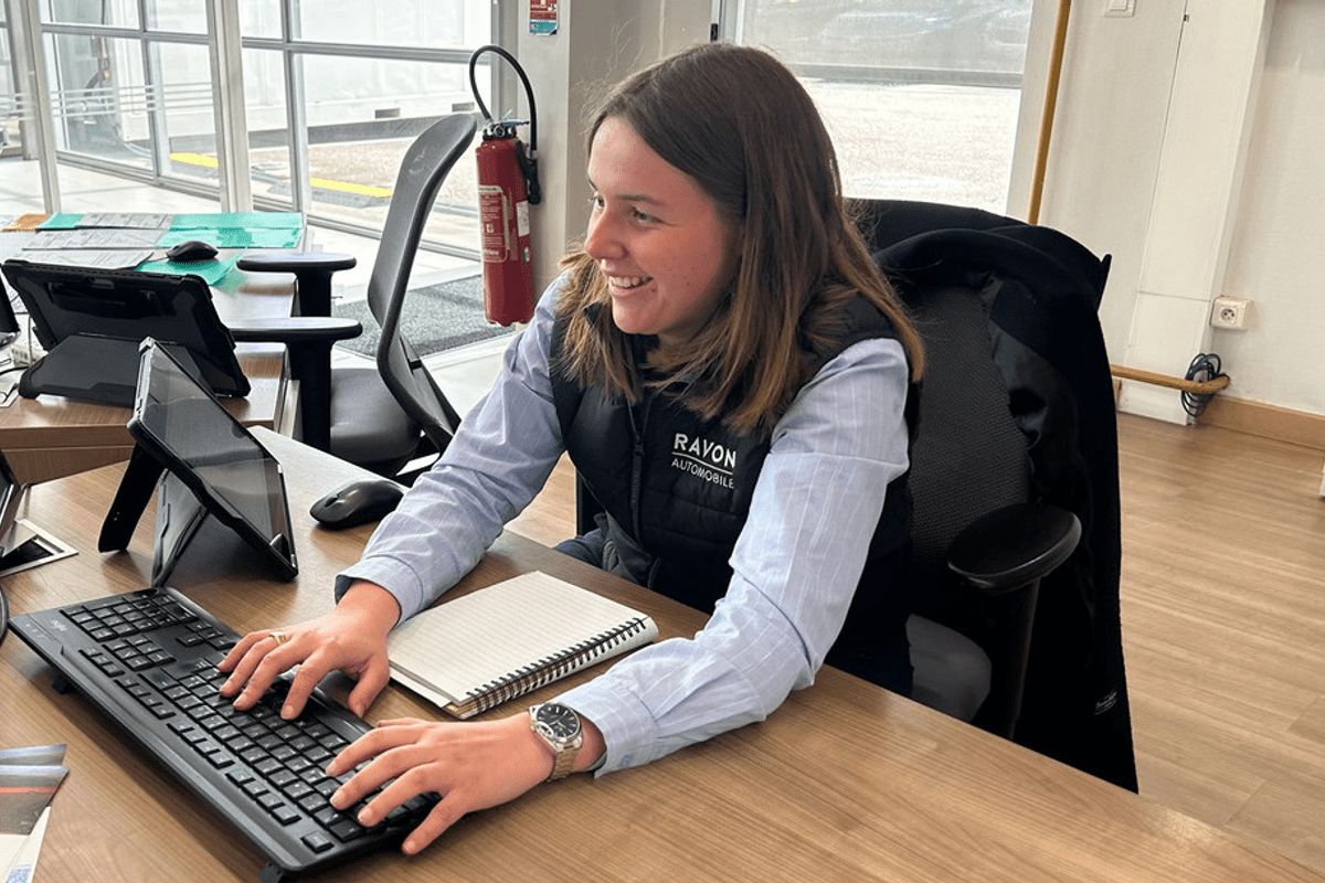 Lou-Ann, conseillère client après-vente - Réseau VGF