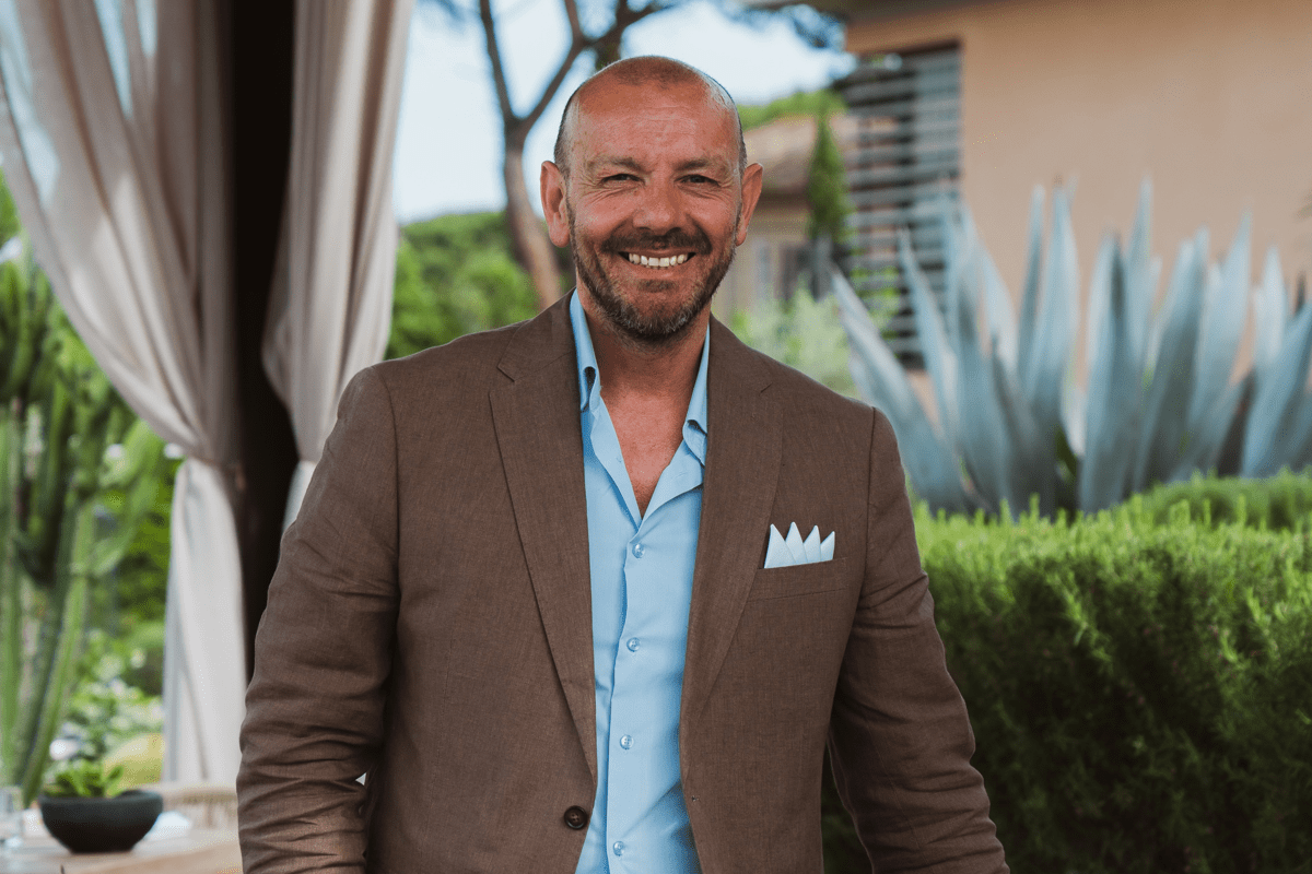 Francesco, Opening General Manager