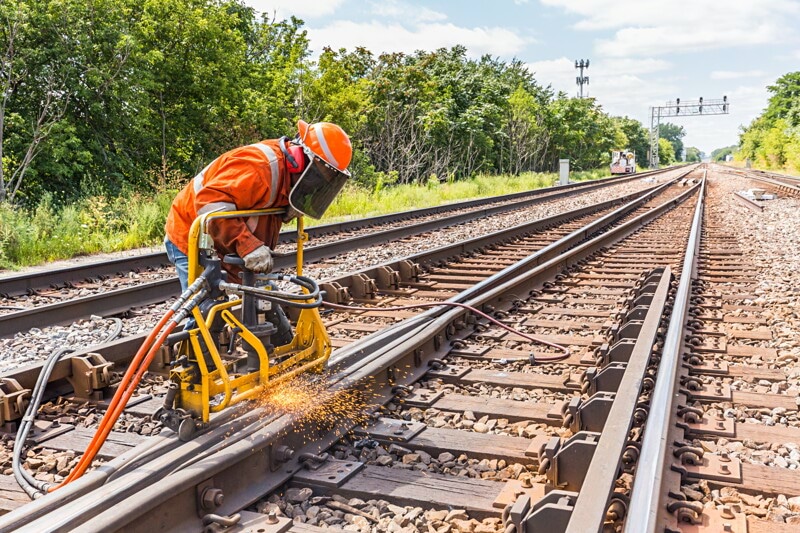 Ingénieur Travaux et Maintenance Ferroviaire - (H/F) image
