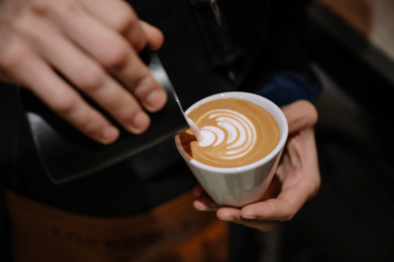 Har du jobbet med kaffe og har lyst å bestemme din egen arbeidstid? image