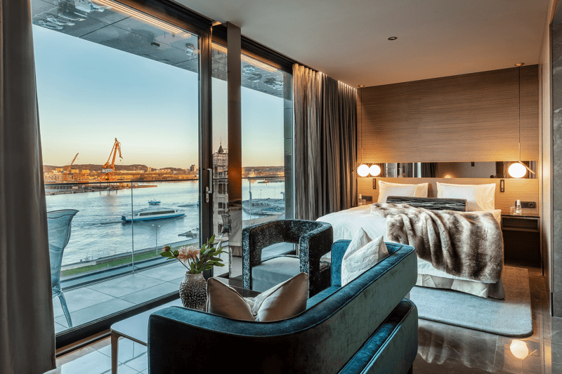 Extrapersonal till Housekeeping - Sommar image