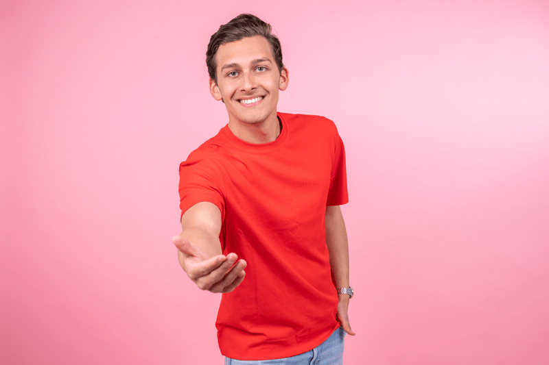 Retail Consultant image