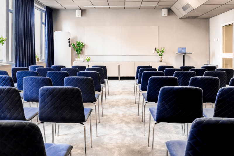 Möblerare till konferens image