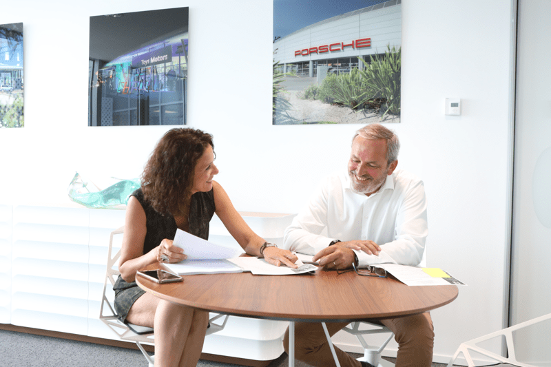 Responsable financement et formation des équipes de vente image