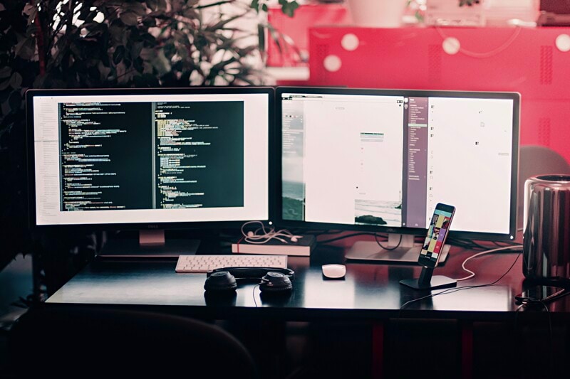 Senior .NET Full-Stack Developer image