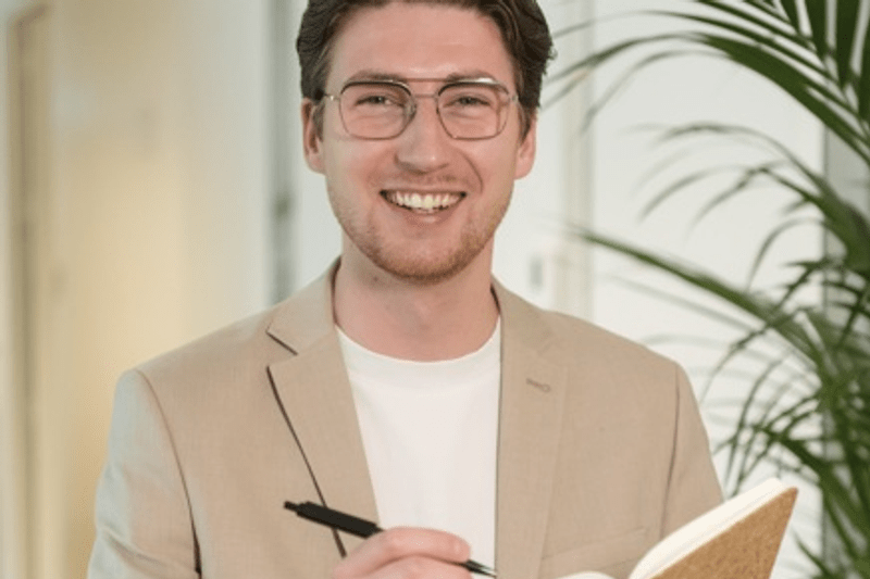 Medior Onderwijskundig Adviseur image