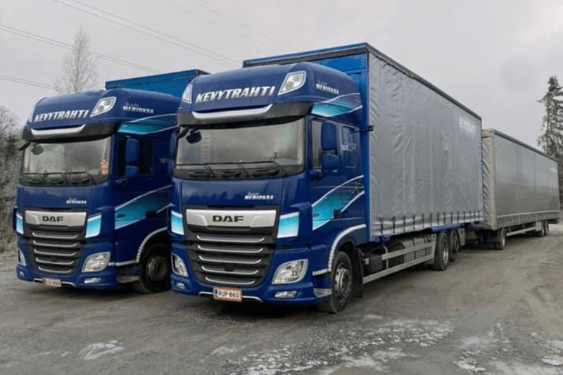 Yhdistelmäajoneuvonkuljettaja, Kevytrahti Merioksa & Nieminen Oy image