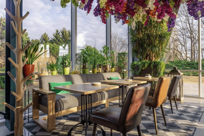 Reservations & guest service expert internship image