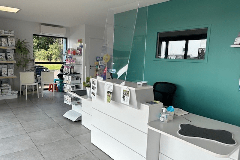 SAINT JEAN D'ANGELY - VETORA - AUXILIAIRE SPECIALISE VETERINAIRE EN CDI (H/F) image
