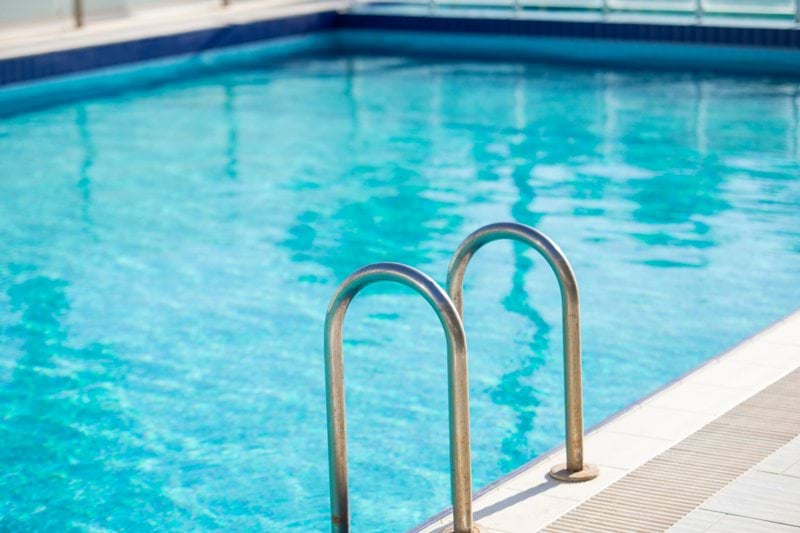 Socorrista de piscina en Vallromanes image