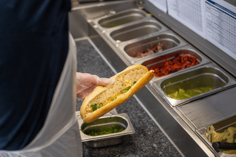 Employé polyvalent de cuisine H/F - CDI 30h/sem - du lundi au vendredi image