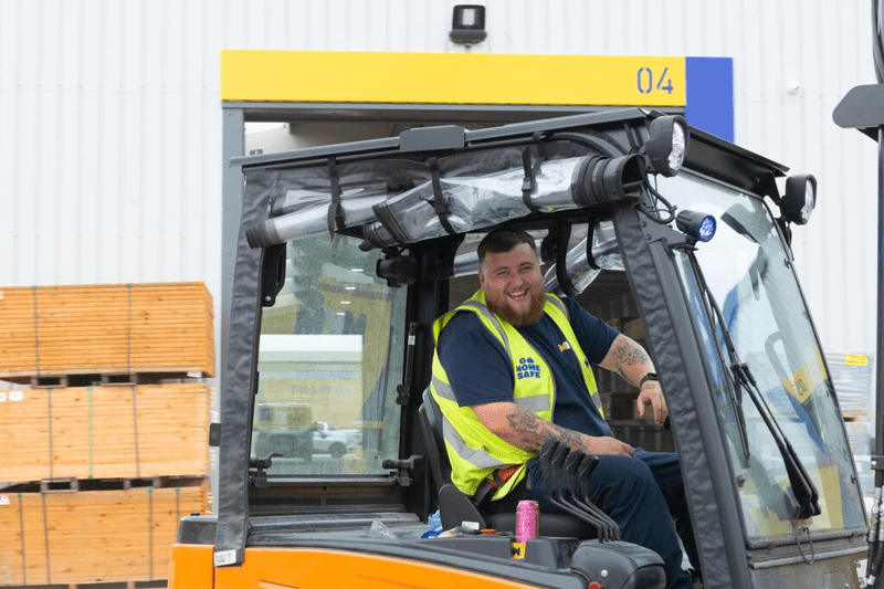 Yard Operative image