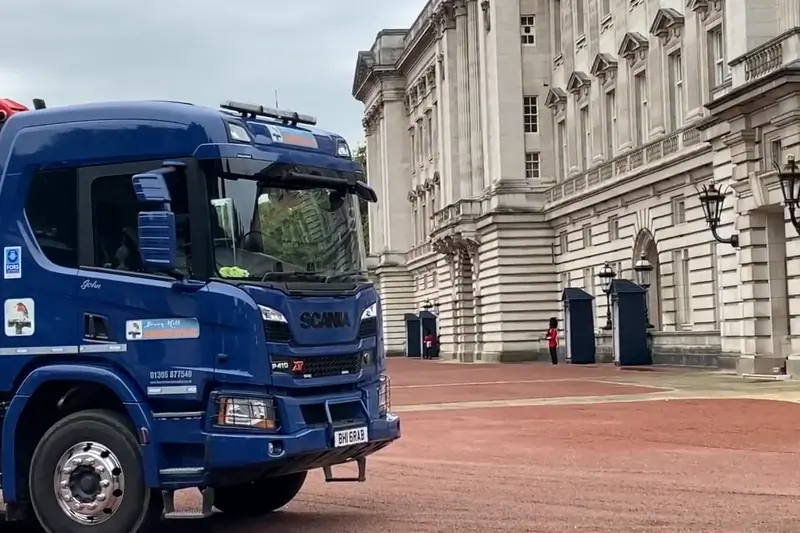 HGV Grab Driver - Bury Hill Landscape Supplies image