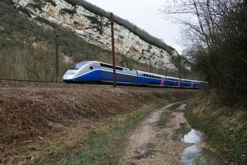 Conducteur travaux voie ferrée (H/F) image