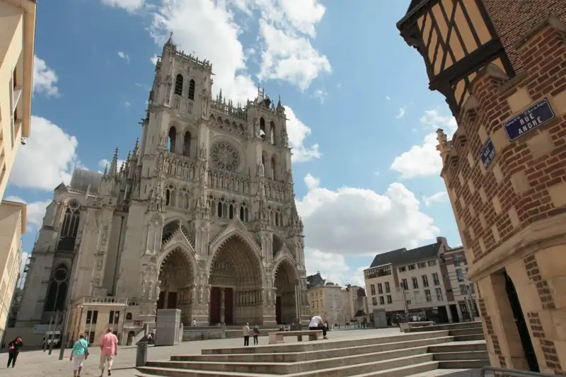 Copy of Courtier en prêt immobilier (H/F) AMIENS image