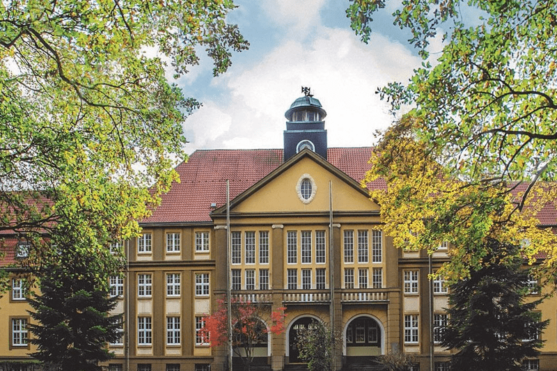Pädagogische Hilfskraft für die offene Kinder- und Jugendarbeit (m/w/d) image