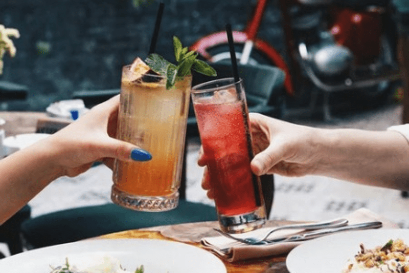 Barman/ Barmaid  H/F/NB image