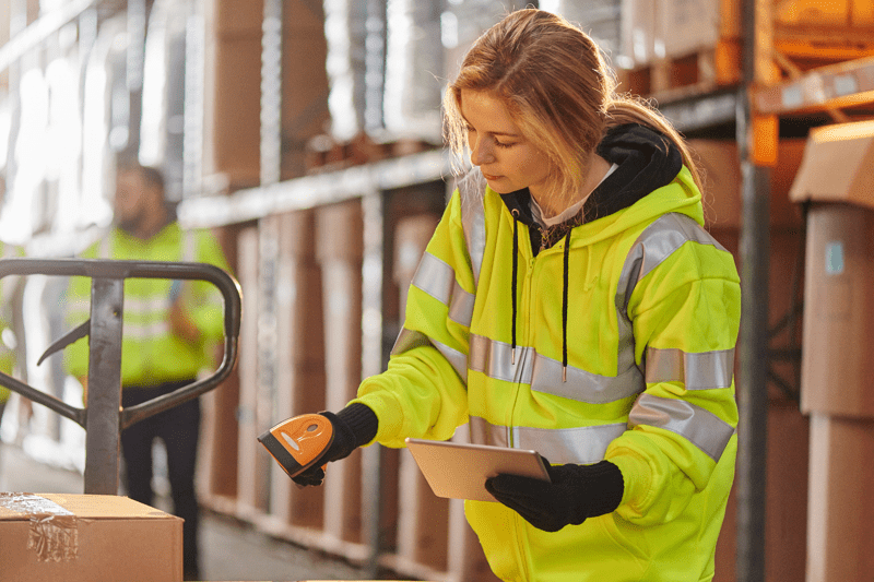 Logistikmedarbetare till Enköping image