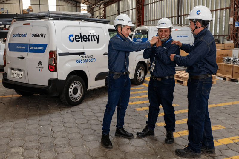 TÉCNICO DE INSTALACIÓN Y SERVICIO AL CLIENTE MOTORIZADO - GUAYAQUIL image