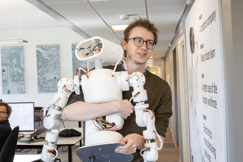 Open Application - Advancing AI in Robotics image
