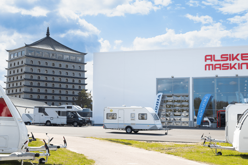 Vi söker Säljare till vår anläggning på Dragon Gate i Älvkarleby image