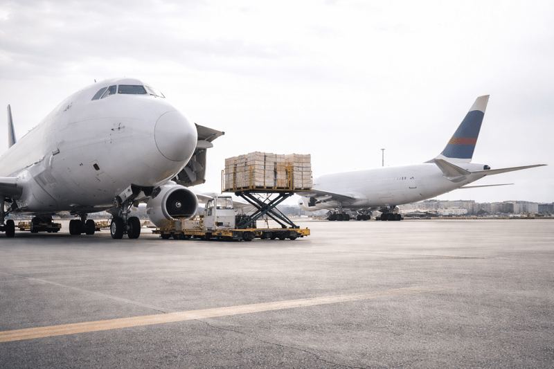 Agent de transit aérien Export Luxe / Customer Service H/F image