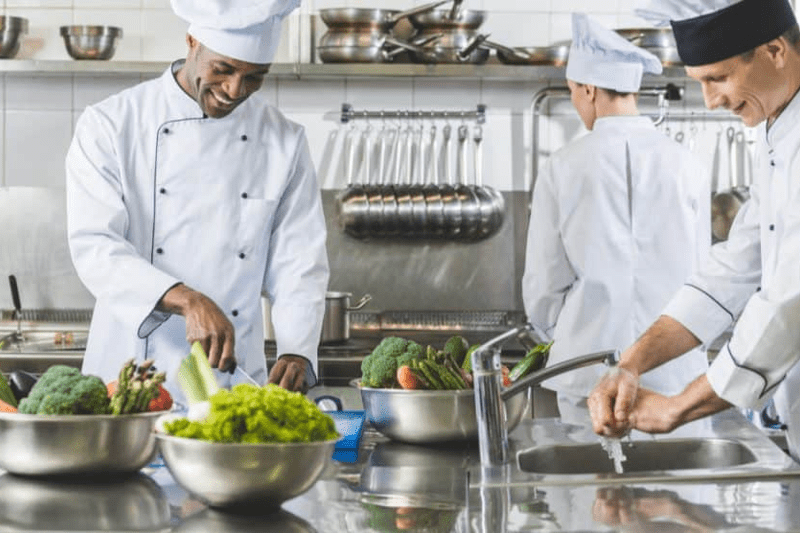 Chef de Rang (H/F) - Saint-jean-de-Luz (64) image