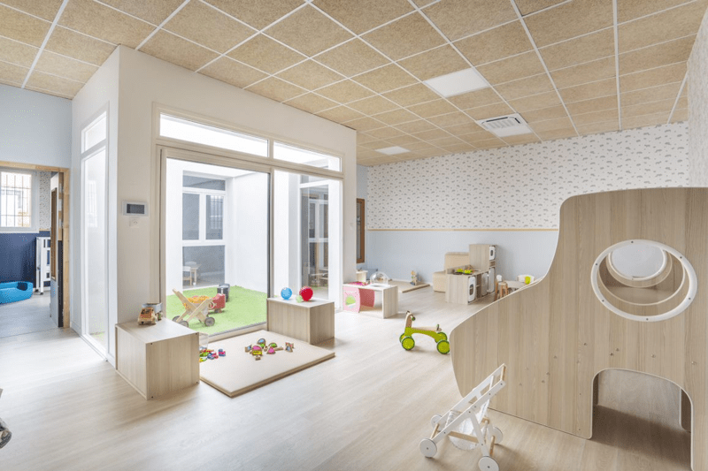 Auxiliaire de puériculture en micro crèche H/F image
