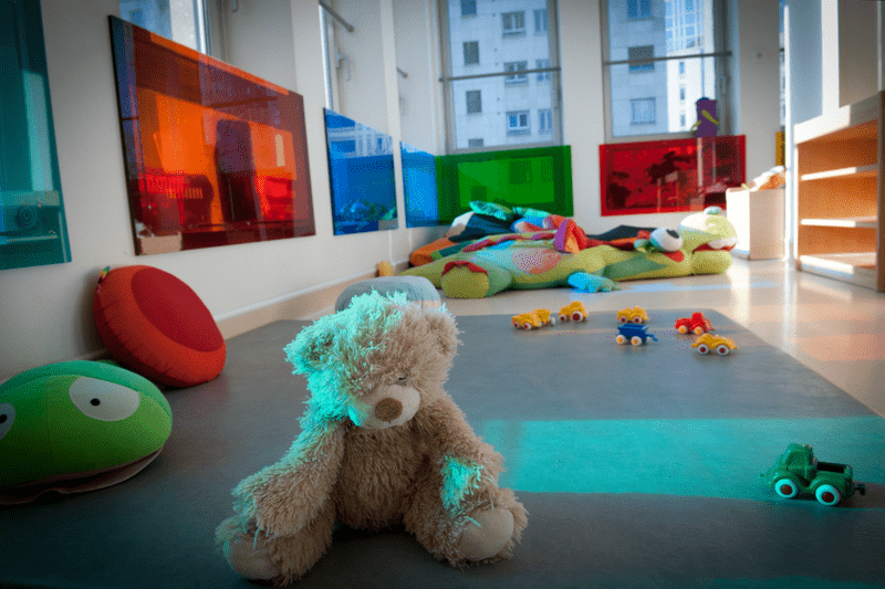 ACCOMPAGNANT(E) EDUCATIF PETITE ENFANCE + OFFICE  en crèche (H/F)- La Maison Kangourou image