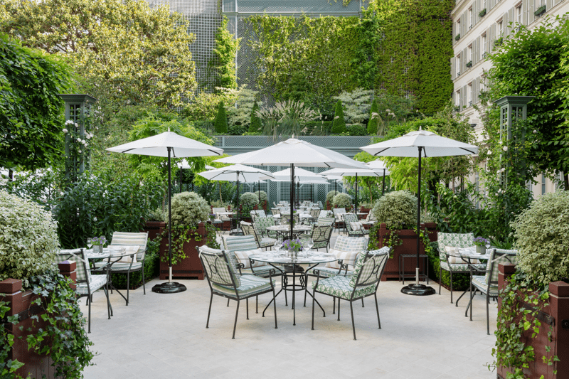 Chargé de relation clientèle CDD Café Antonia / Jardin Français image