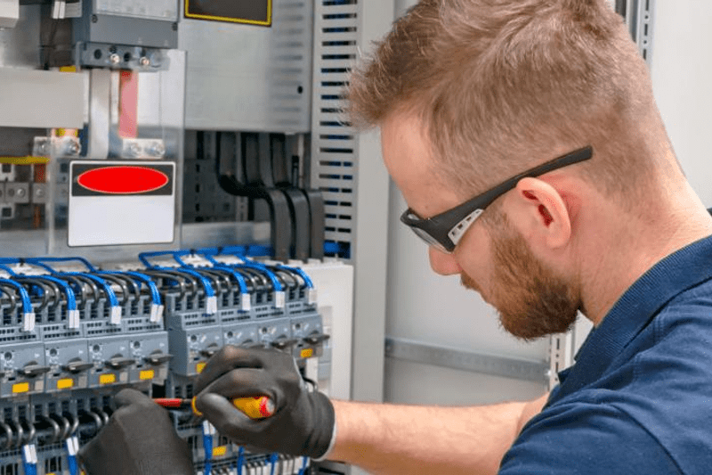 HVAC Technician image