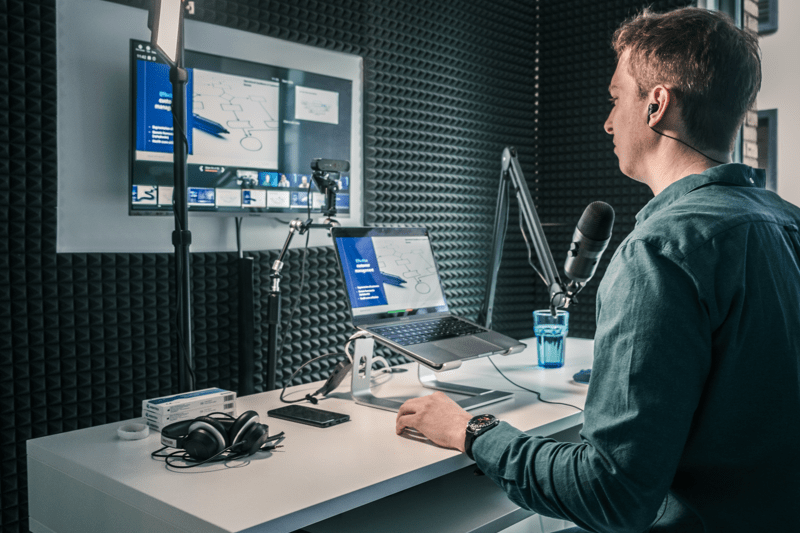 IT-Administrator (m/w/d) - Teilzeit image