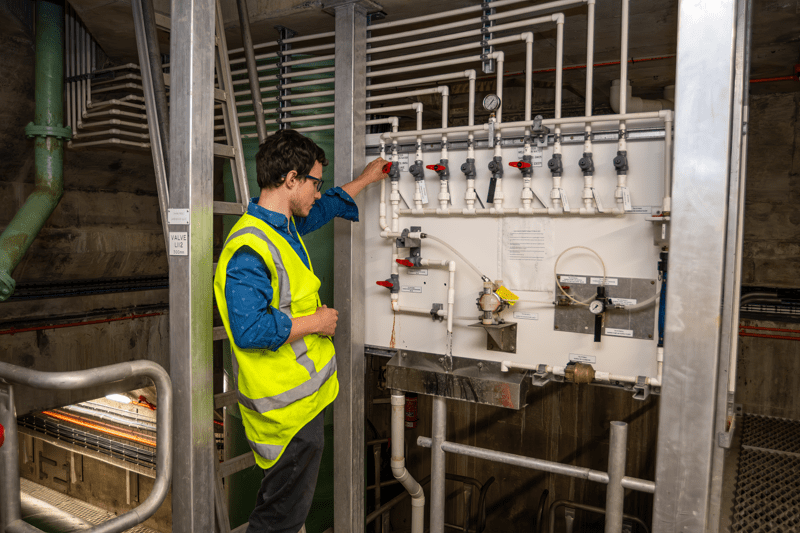 Senior Network Engineer image