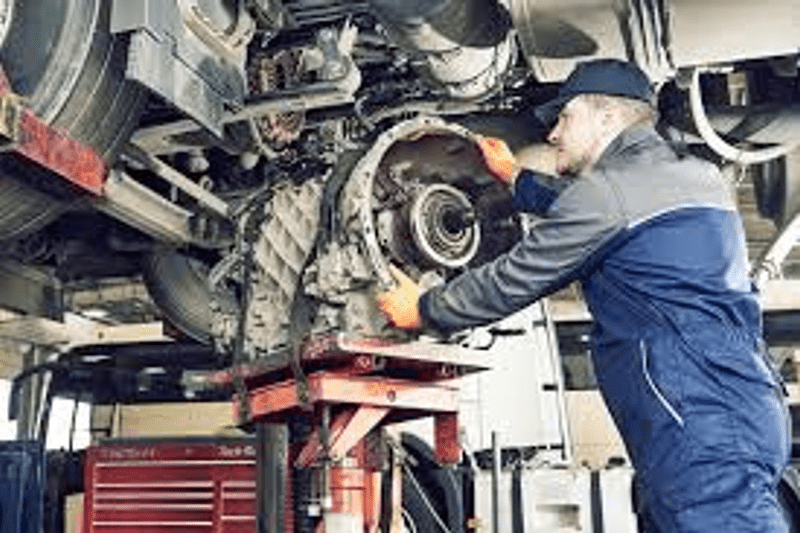 HGV Technician image