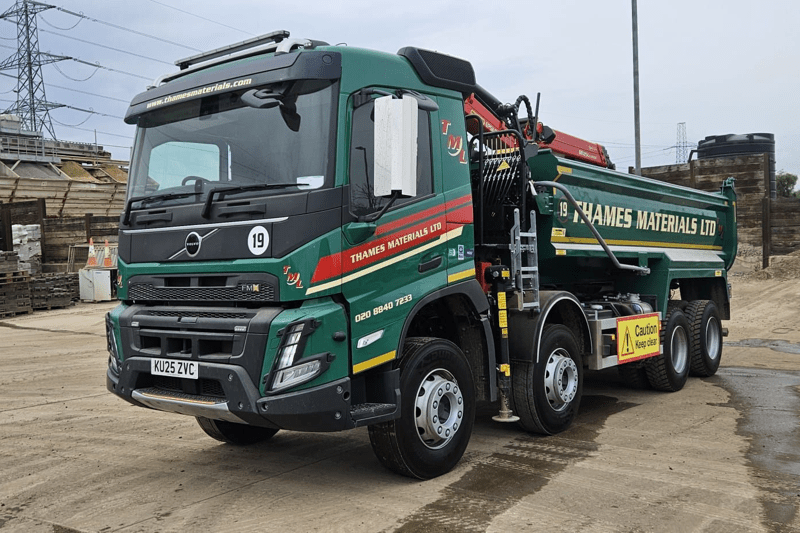 Senior HGV Mechanic image