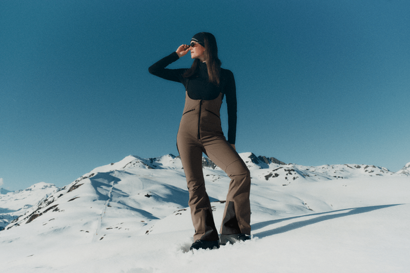 Open application - Female Fitting Model image