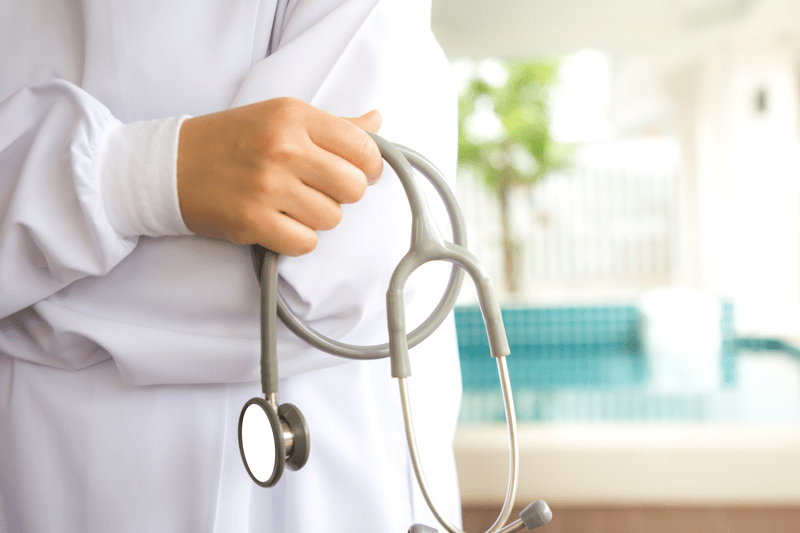 Facultativo/a especialista en Oncología Médica image