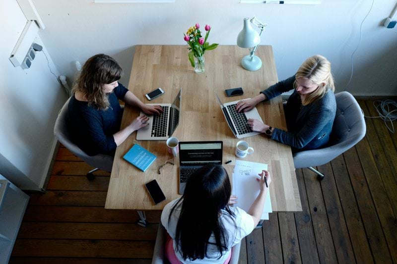 Senior Client Relationship Executive image