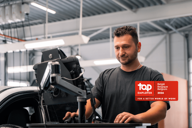 Diagnosetechnieker Cars image