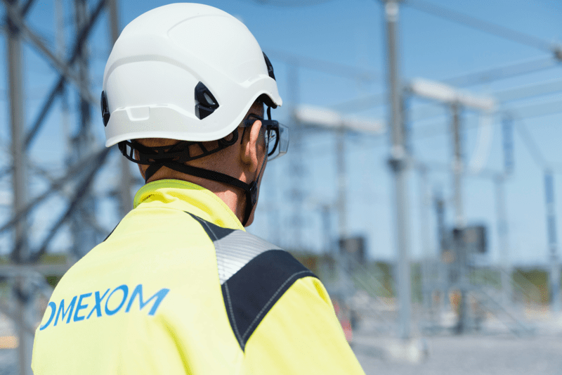 Sähköasemarakentamisen sähköasentaja image