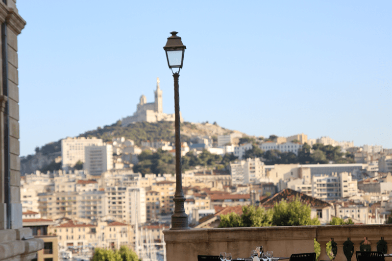 Assistant.e Responsable Brasserie H/F - Brasserie les Fenêtres - CDI image