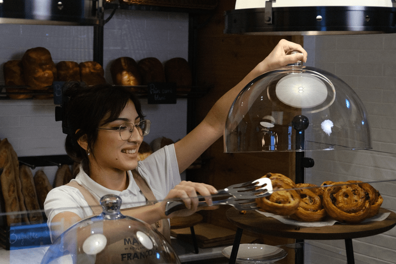 Bakery Waiter/Waitress (Seasonal) image