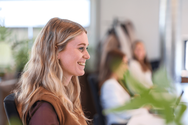 Senior Online Marketeer image