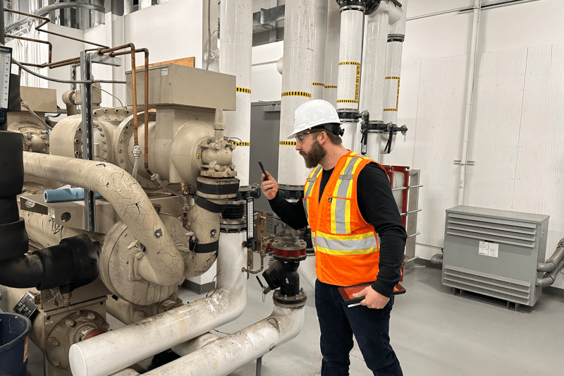 Technicienne ou technicien en génie du bâtiment (auditeur, auditrice) image